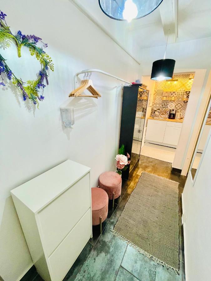 Private Place To Stay Self Check In-Nonstop- Netflix-Wifi Resita Zewnętrze zdjęcie